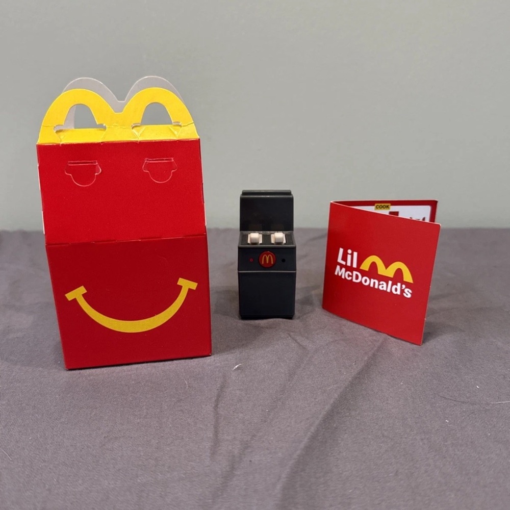 lil mcdonald’s fryer happy meal toy